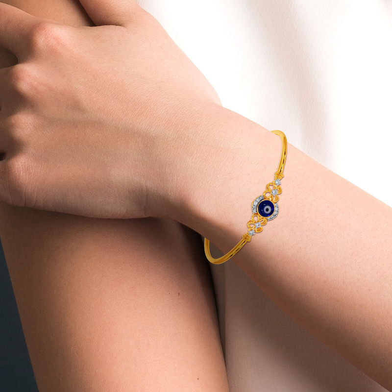 Serenity Shield Diamond Noa Bangle