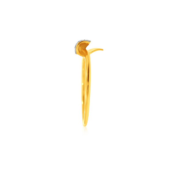 Fashionable Tuck Diamond Ring