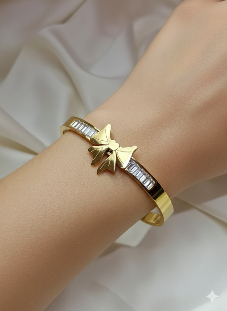 Golden Ribbon Bracelet